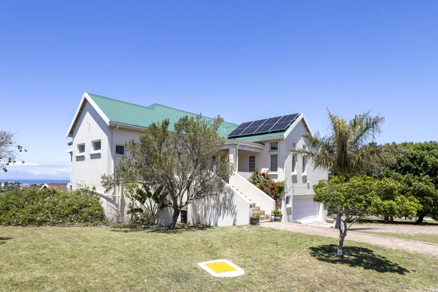 5 Bedroom Property for Sale in Kleinemonde Eastern Cape